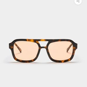 VEHLA SUNGLASSES